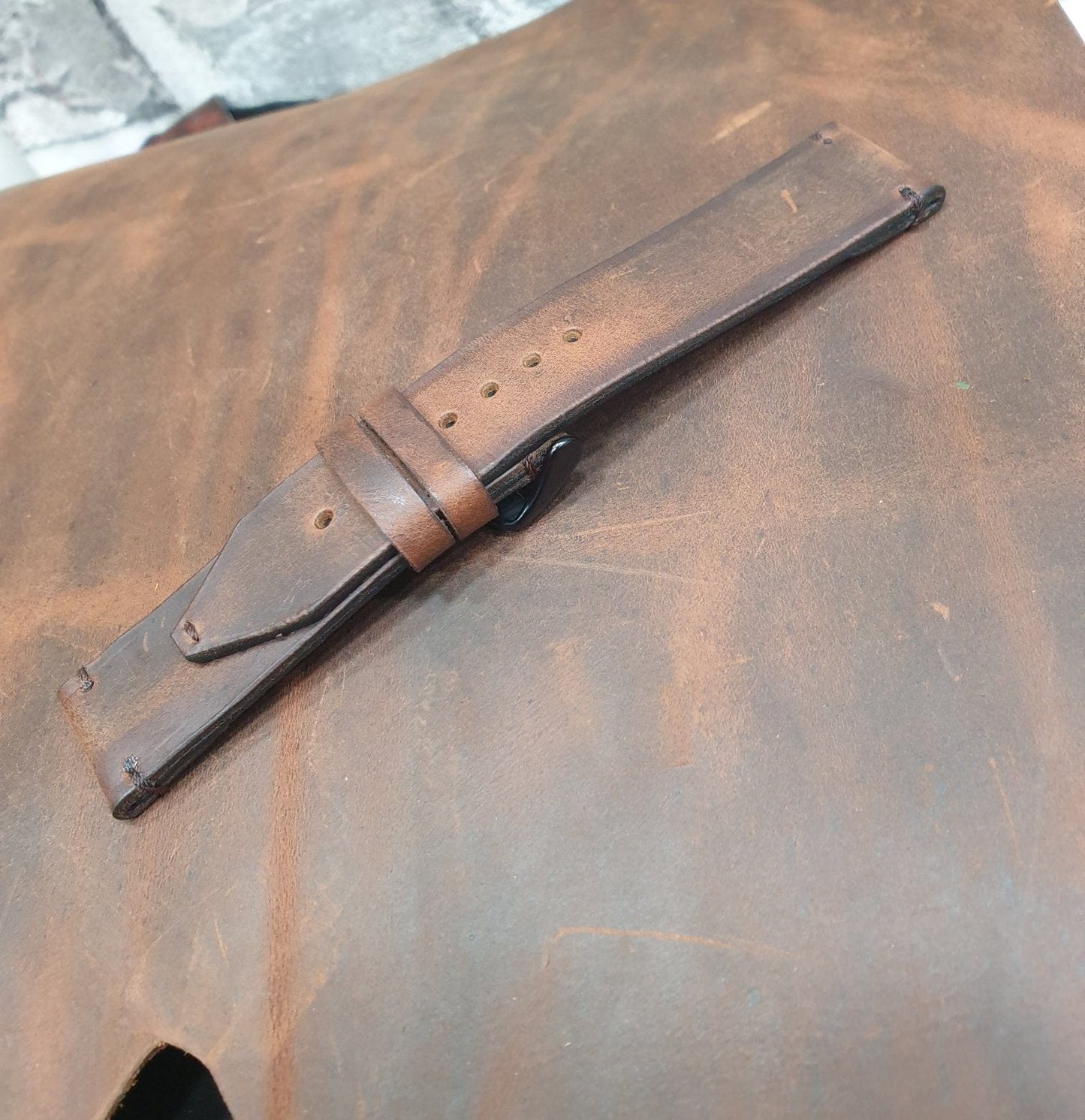 Indianleathercraft Vintage brown leather strap for fossil