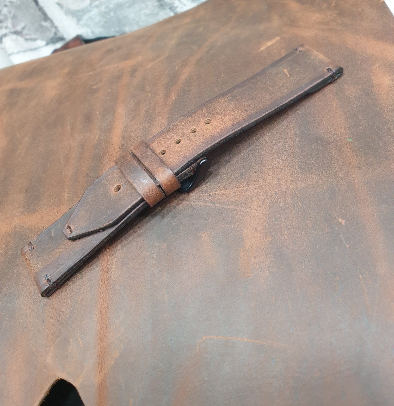 Indianleathercraft Vintage brown leather strap for fossil