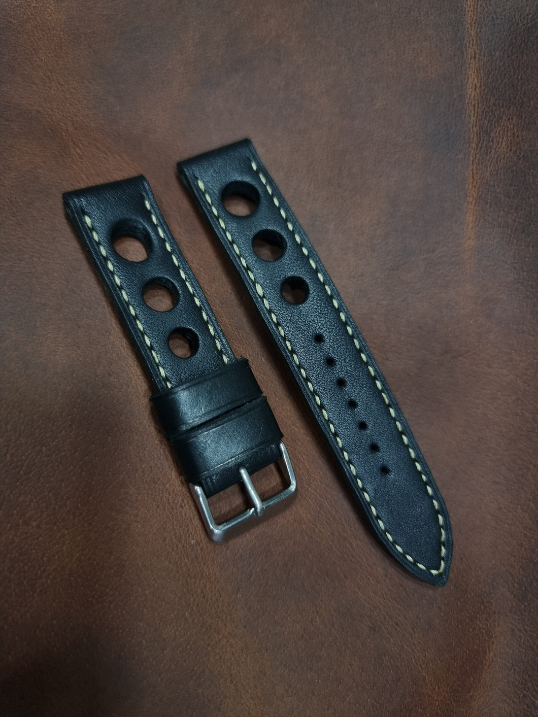 Indianleathercraft watch strap 20mm / Black Handmade black racing leather strap